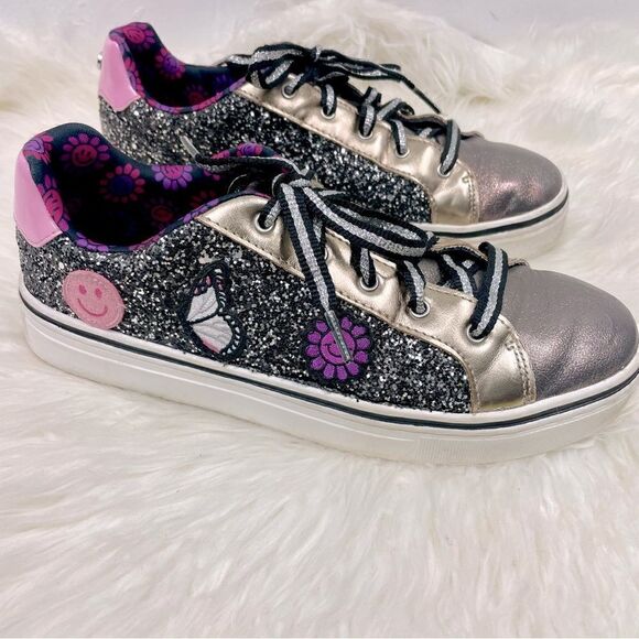 Madden NYC | Bitmoji,glitter,sneakers 6.0 black, bronze,pink. - Picture 1 of 9